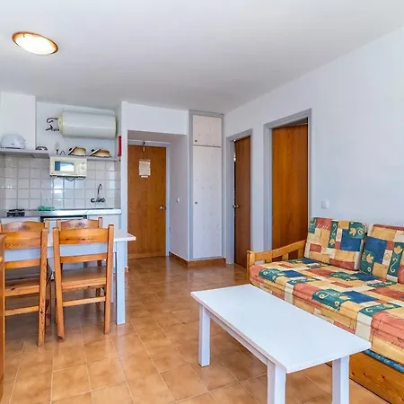 O7 Vista Blanes Aparthotel