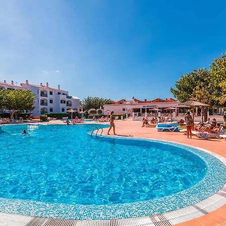 O7 Vista Blanes Aparthotel