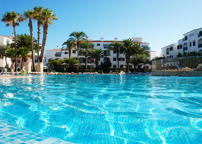 Aparthotel O7 Vista Blanes Cala'N Blanes (Menorca)